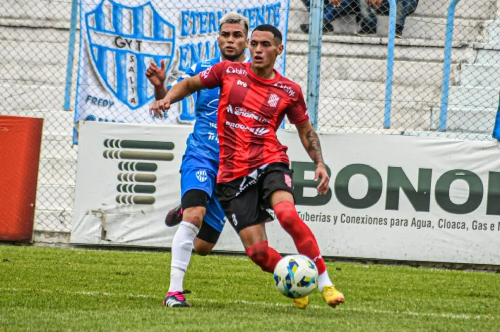 Victoria agónica: sobre el final, Gimnasia y Tiro le ganó a 9 de Julio de Rafaela y sigue líder de su zona