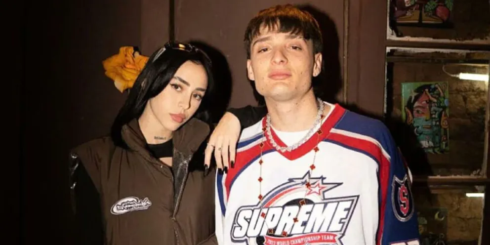 Nicki Nicole y Peso Pluma aumentan los rumores de romance al ir juntos a la cancha de Newell's