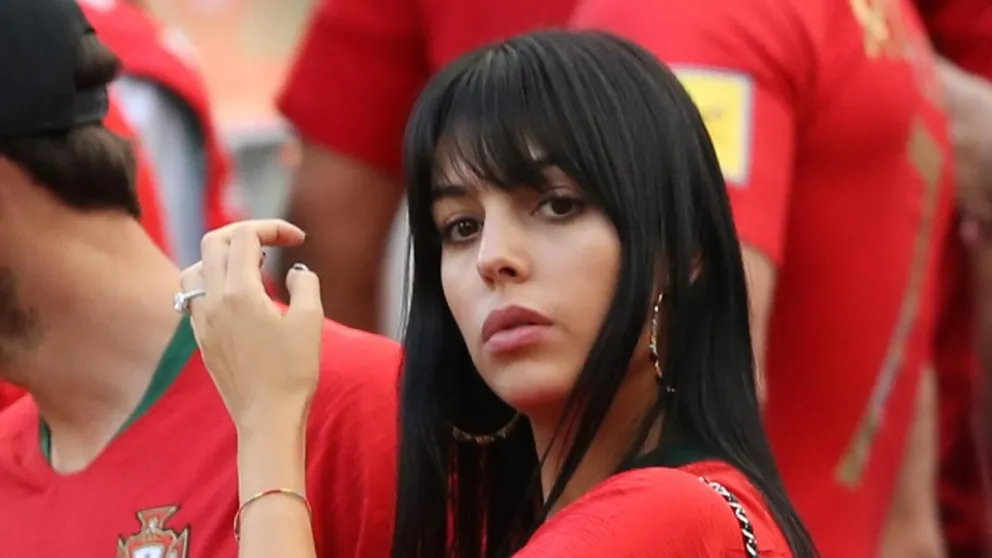 Conoce el motivo de por qué Georgina Rodríguez tiene prohibido ir apoyar a Cristiano en vestido 