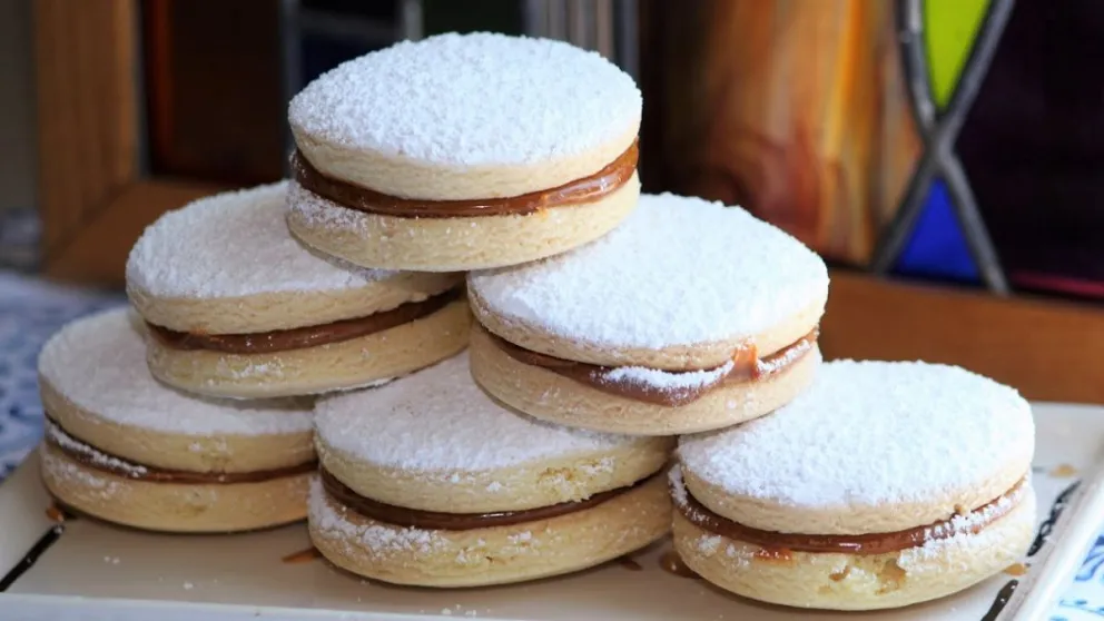 Alfajores de dulce de leche: una receta muy fácil de hacer para acompañar tus mates cada tarde