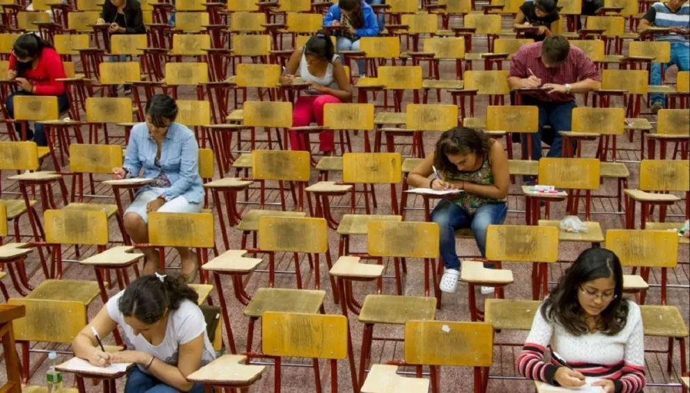 Iniciaron las preinscripciones para estudiar Medicina en la UNSa en 2024