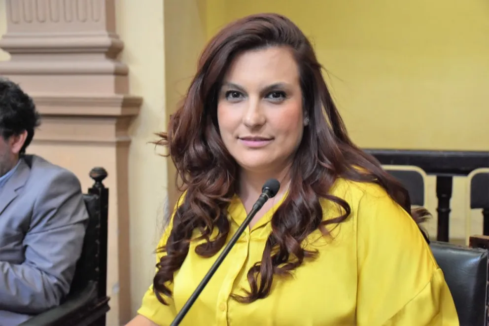 Mónica Juárez: “Alfredo Olmedo cuestiona a la casta siendo parte de ella”     