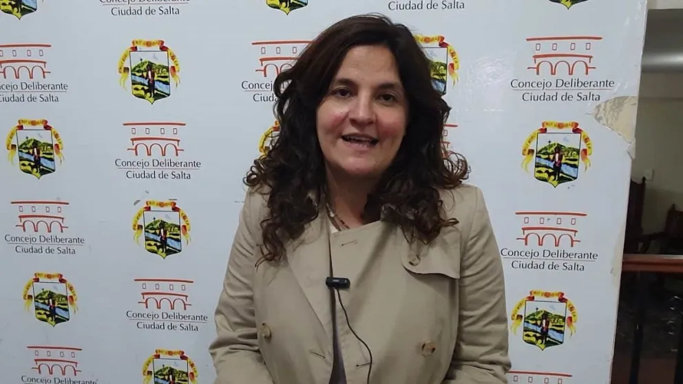 Arde la Municipalidad, tras la renuncia de Agustina Gallo