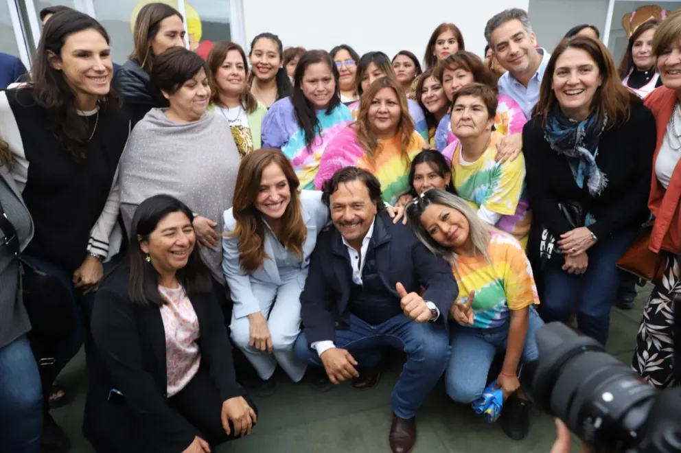 Victoria Tolosa Paz recorrió las nuevas instalaciones del Centro de Infancia Castañares junto a Gustavo Sáenz