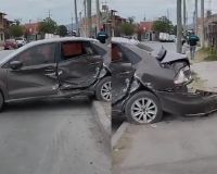 Terrible accidente automovilístico en Zona Sur deja heridos de gravedad