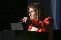 Debate presidencial| Patricia Bullrich se desvinculó de Montoneros:  "No usé la violencia, fui parte de una organización juvenil"