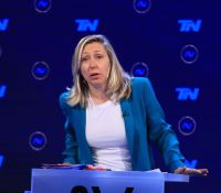 Debate presidencial| Myriam Bregman sobre Martín Insaurralde: "Mientras hambrean al pueblo, se van a pasear por Europa"