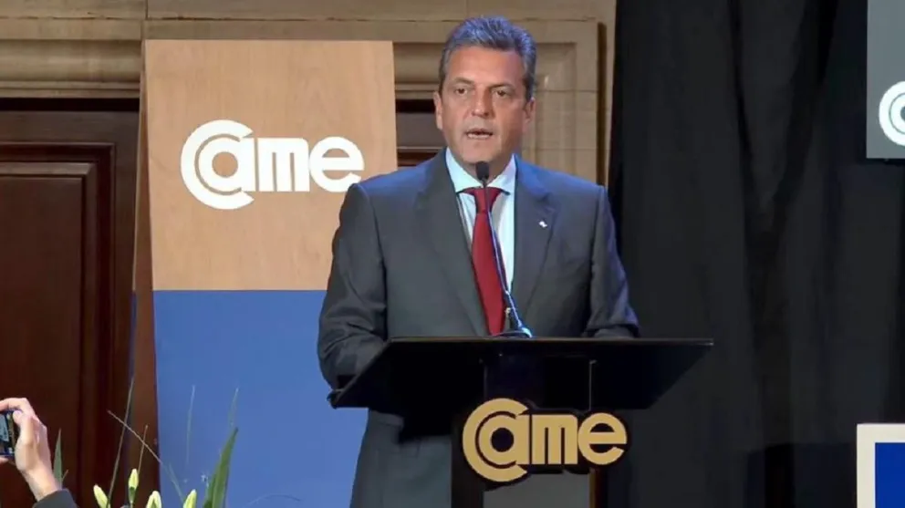 Sergio Massa anunció un 'dólar PyME' para estimular exportaciones