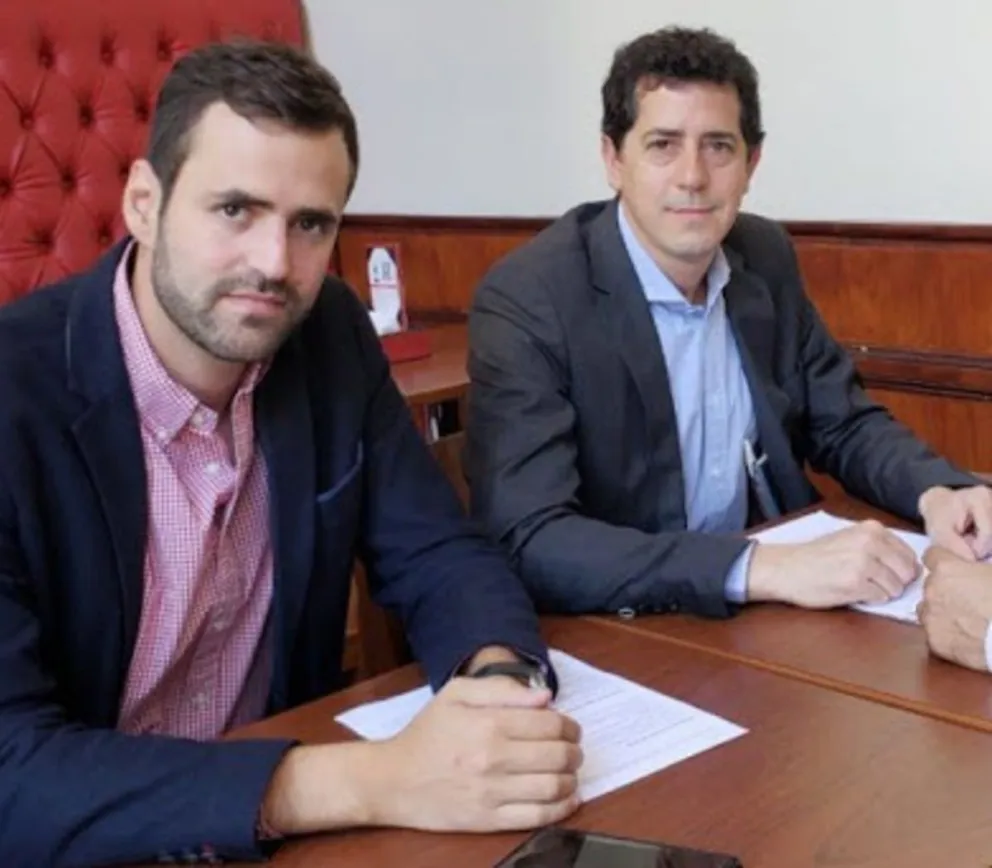 Wado de Pedro cruzó y mandó al frente a Emiliano Estrada por querer frenar una charla contra el bullying  