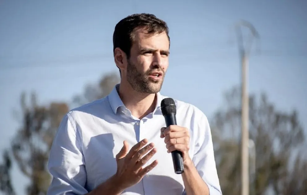 Emiliano Estrada cruzó al Ente Regulador por los aumentos en las tarifas de luz