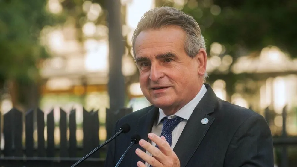 El candidato a vicepresidente Agustín Rossi llegará a Salta el 11 de octubre