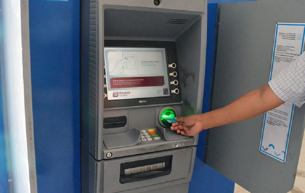 Mañana comienza el pago del sueldo a los empleados municipales