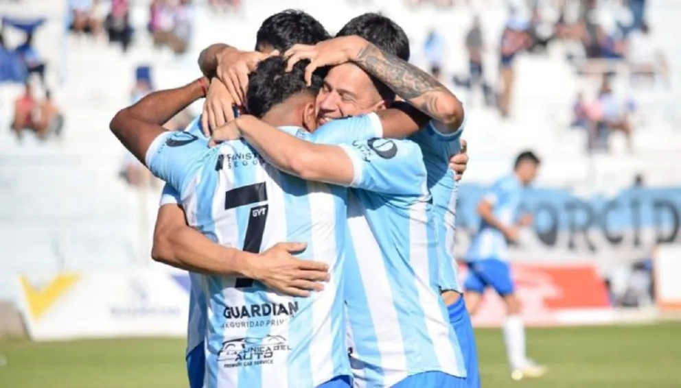 Gimnasia y Tiro venció a Sarmiento de Resistencia y se recuperó de la derrota en el clásico