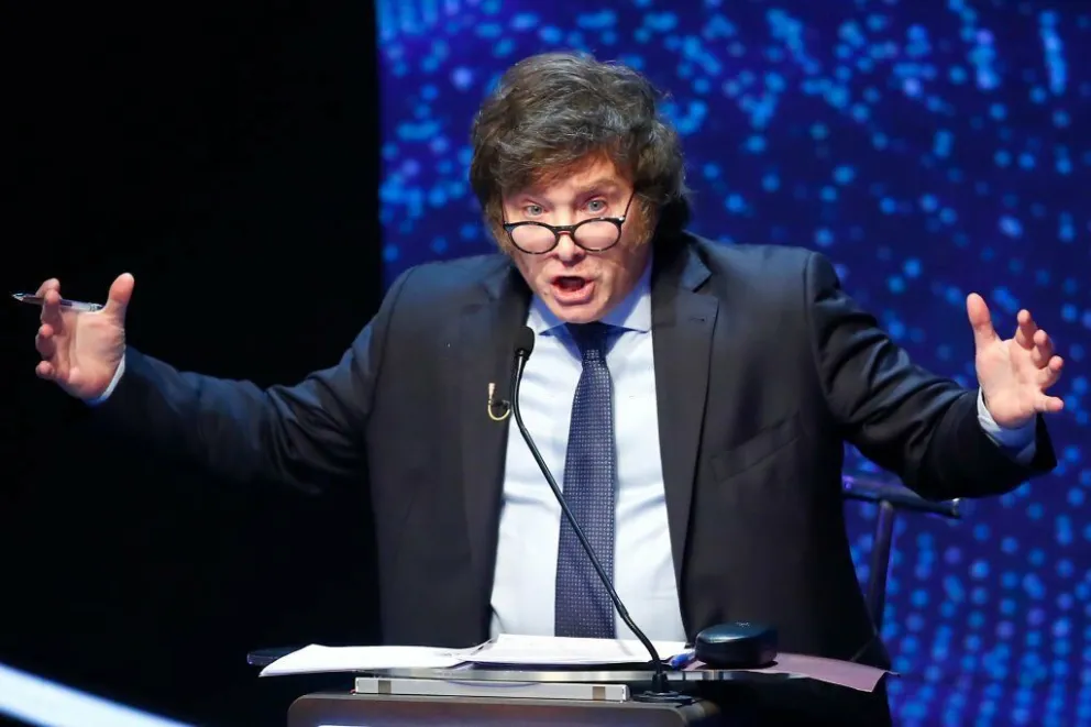 Debate Presidencial 2023| Javier Milei esquivó la pregunta sobre femicidios hablando del cambio climático