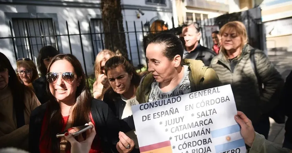 Salteña denuncia ineficiencia del Consulado de España en Córdoba para gestionar ciudadanías