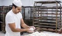 Empleados panaderos de Salta exigen mejoras salariales: “Estamos en los límites de la indigencia"