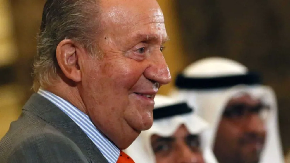 Esta fue la insólita e inmoral ayuda que recibió Juan Carlos I para ocultar a sus amantes