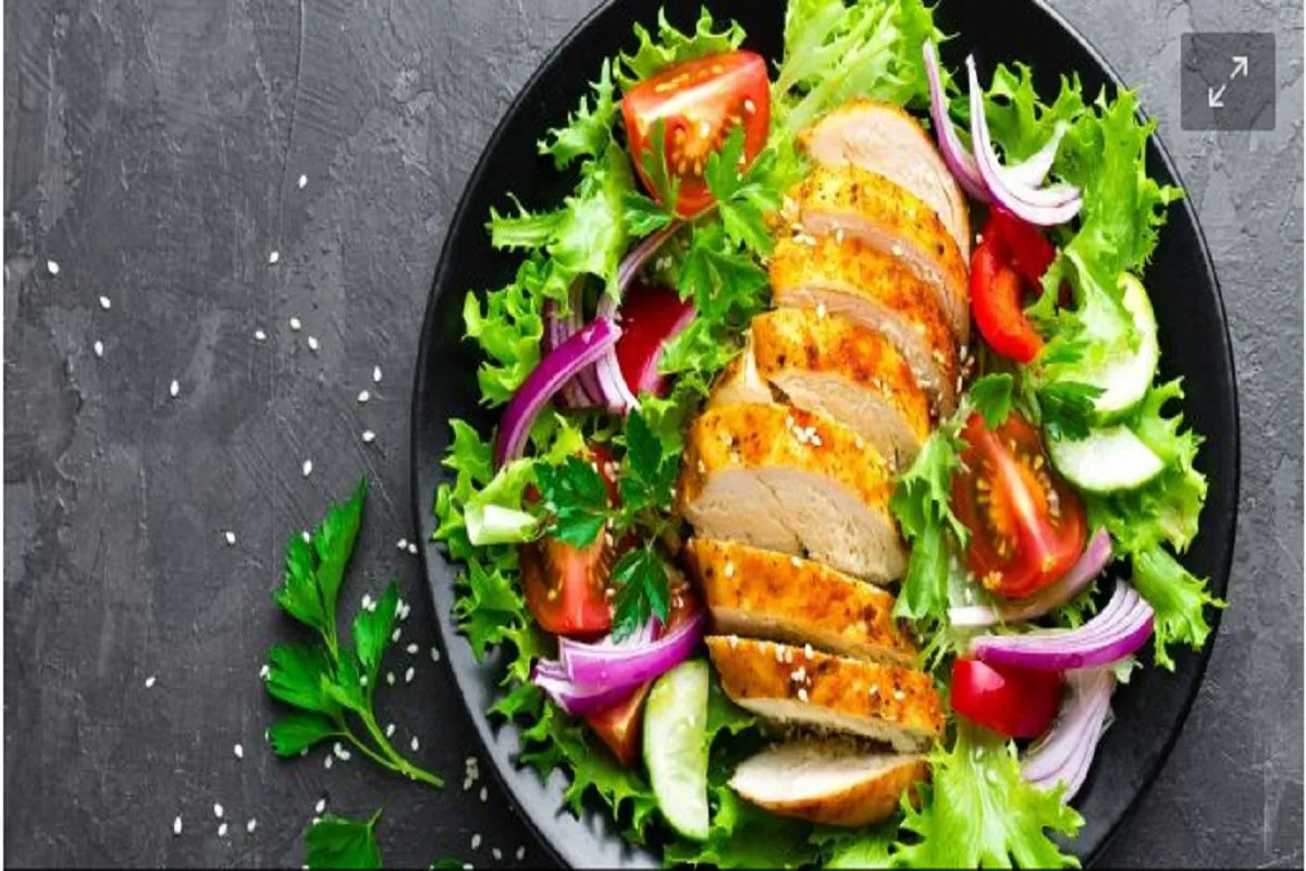 ENSALADA DE POLLO