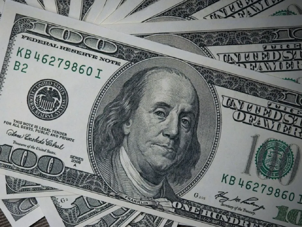Dólar oficial y dólar blue: cómo cerró la cotización del miércoles 18 de octubre