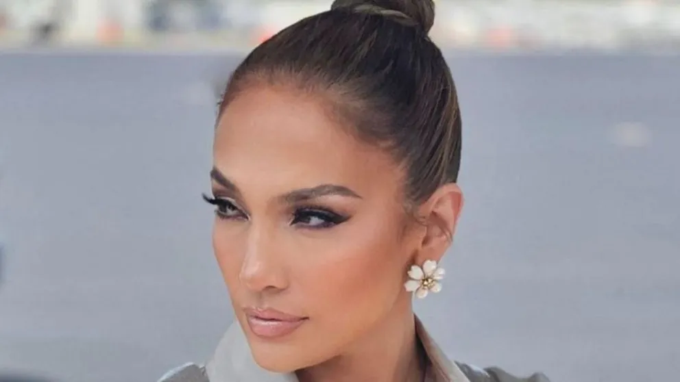 Jennifer López a sus 54 años está más diosa que nunca, estas fotos lo demuestran