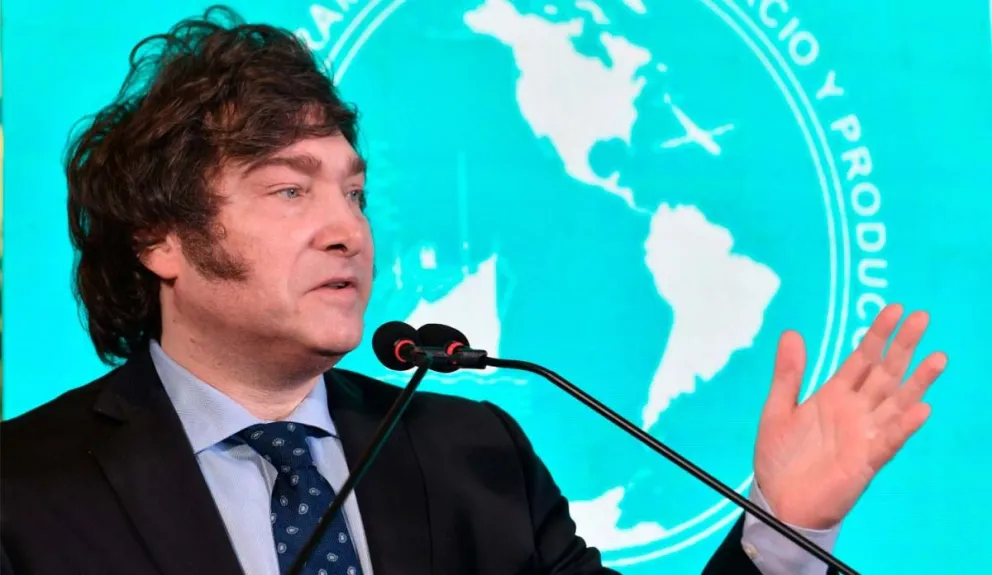 Una candidata de "La Libertad Avanza" le confesó su amor a Javier Milei: Fátima Flórez, en shock