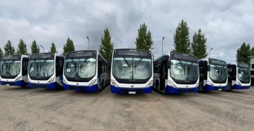 Dan marcha atrás con el paro de colectivos: la UTA y SAETA llegaron a un acuerdo salarial