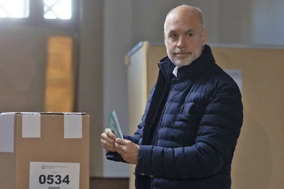 Elecciones 2023| Votó Horacio Rodríguez Larreta: aseguró que la continuidad de Juntos por el Cambio "está fuera de discusión"