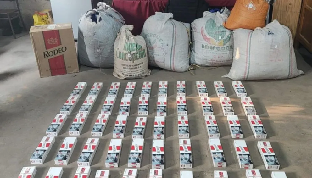 Secuestran más de 100 kilos de hojas de coca y paquetes de cigarrillos sobre la Ruta 34