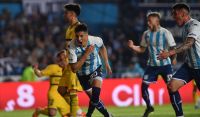 Copa de la Liga: Boca Juniors cayó ante Racing en un final a puro gol