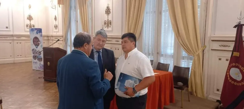 Paritarias docentes en Salta: a la espera de respuestas, los gremios solicitan un 40% de aumento salarial