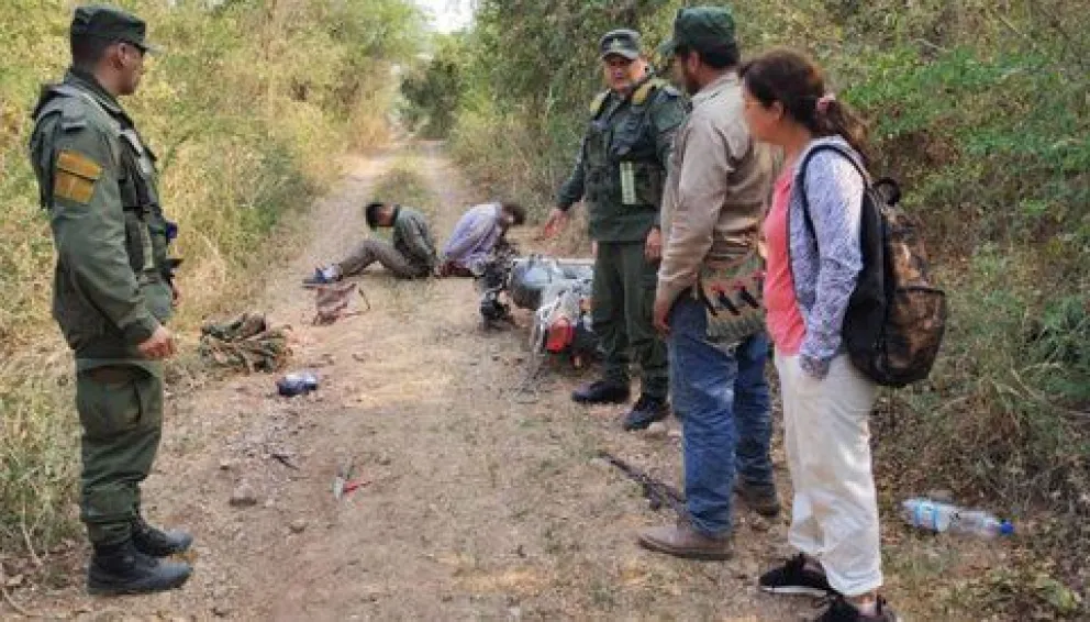 Detienen en Aguaray a cuatro sujetos que transportaban varios kilos de cocaína