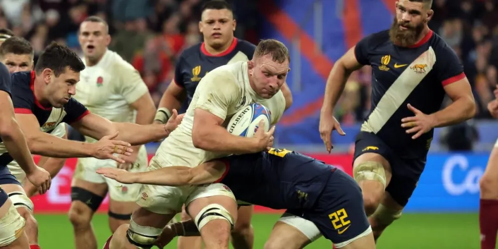 Los Pumas cayeron ante Inglaterra y no lograron subirse al podio