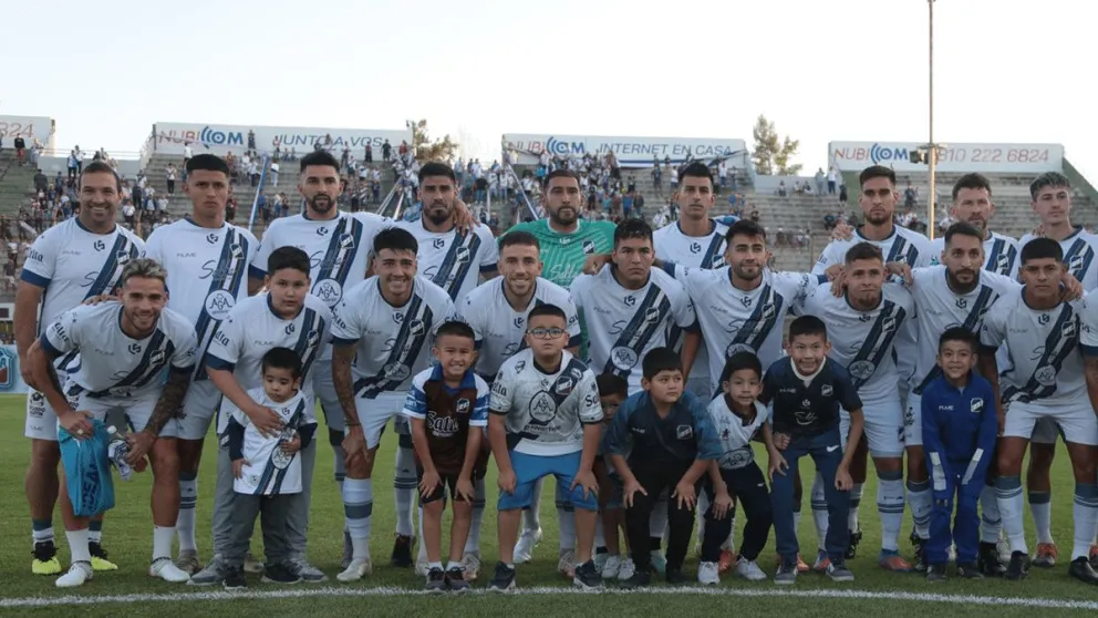 Equipo que gana no se toca: Juventud Antoniana se prepara para visitar a Defensores de Pronunciamiento