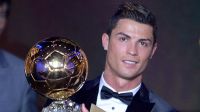Desvelado el motivo por el cual Cristiano Ronaldo vendió Balón de Oro que Pele le entregó en 2013