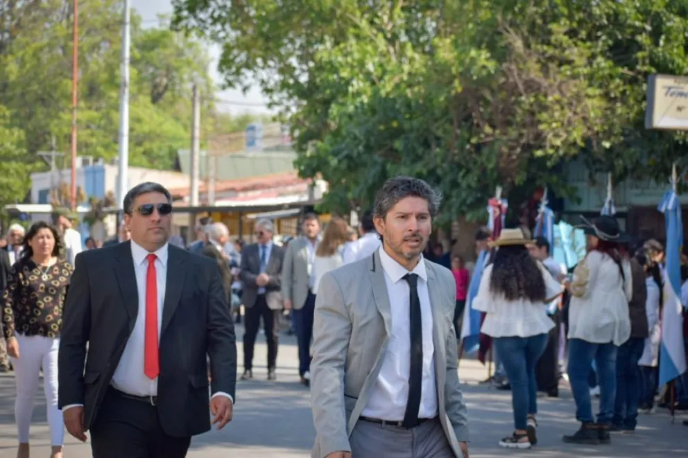El diputado por Tartagal, Santiago Vargas, afirmó: "Dejaremos que los votantes de la UCR elijan libremente en el balotaje"