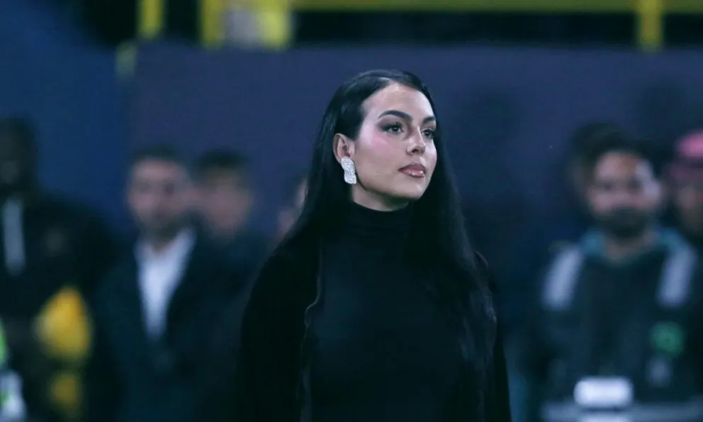 Idéntico a Cristiano Ronaldo: Georgina Rodríguez impactó a sus fans con esta increíble foto de su hijo