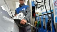 Aumenta la nafta y el gasoil: se espera una suba del 5% después del fin de semana XXL