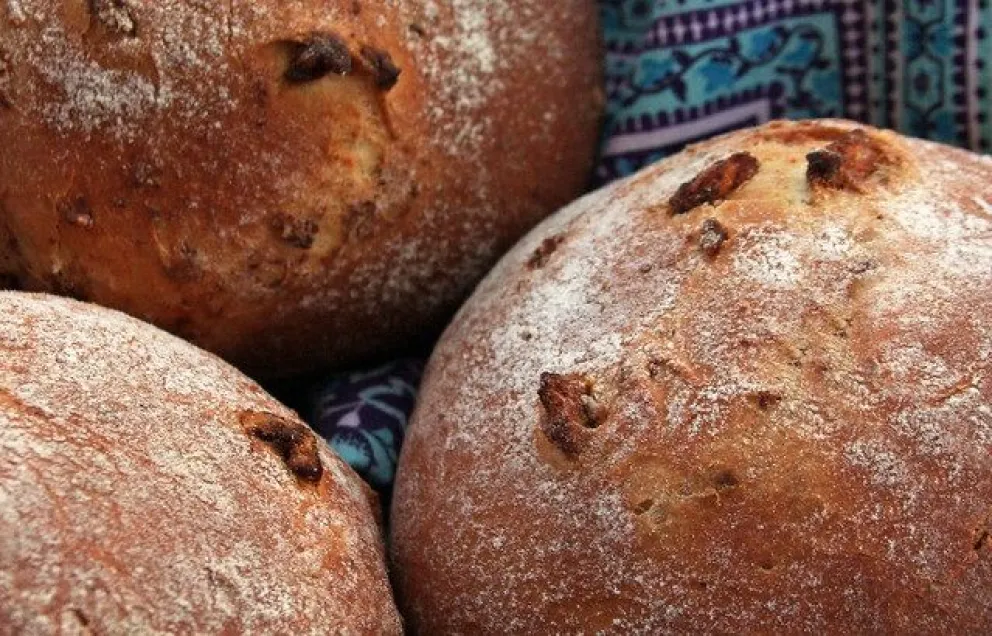 Descubrí la receta perfecta de pan casero con chicharrón: ideal para tus meriendas
