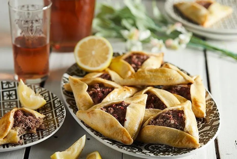 Descubrí cómo hacer las mejores empanadas árabes en casa: no comerás más por fuera