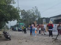 Molestos por la falta de agua potable, los vecinos volvieron a cortar la Ruta Nacional 51