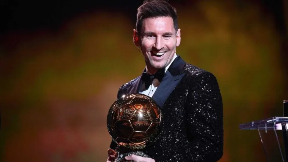 Lionel Messi llegó a la Argentina con un millonario y exclusivo look: qué es y cuánto cuesta