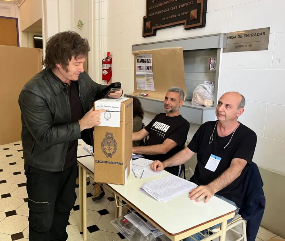 |Balotaje 2023 | Votó Javier Milei: "Hicimos un enorme trabajo pese a la campaña del miedo"