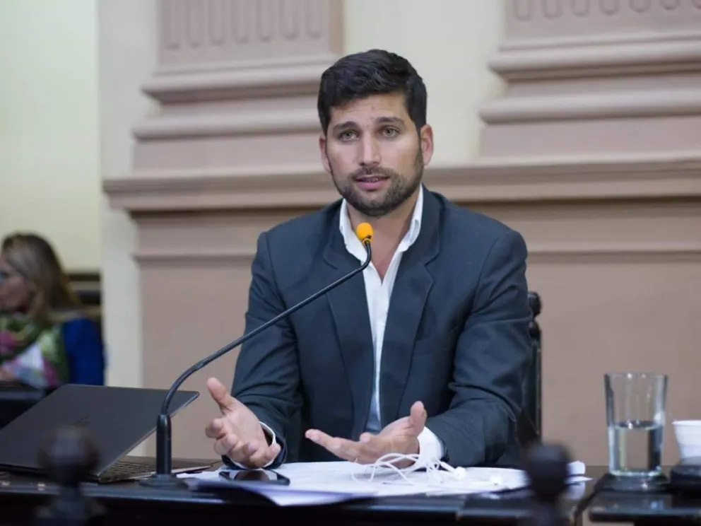 Por deficiencias en el servicio, Baltasar Lara Gros llamó a licitación del alumbrado público en Orán