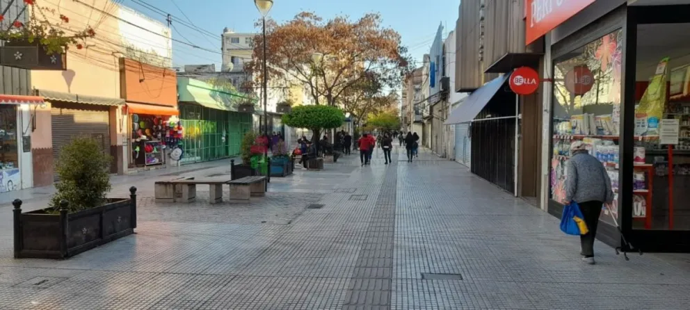 Feriados de Carnaval: qué comercios salteños estarán abiertos este lunes y martes