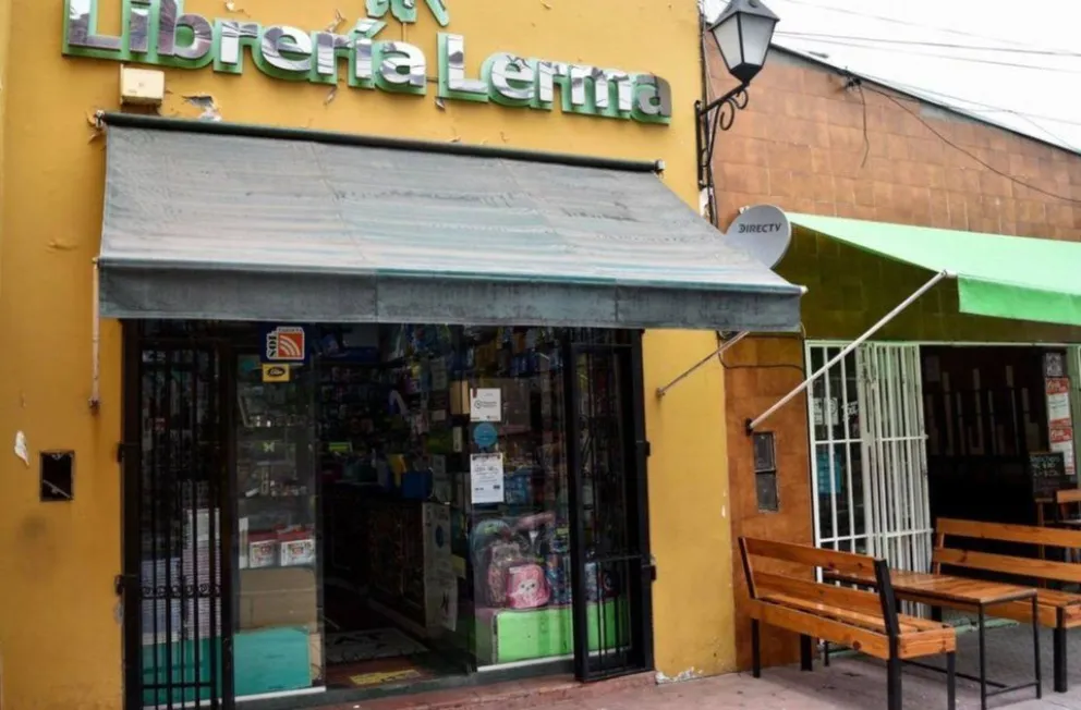 Entraron y robaron 200 mil pesos de una librería en el centro salteño 