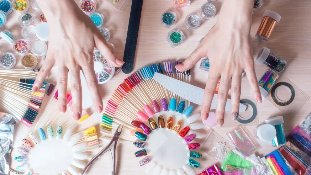 Esta es la impactante tendencia de nail art que será furor en el verano: descubrí cómo hacerla