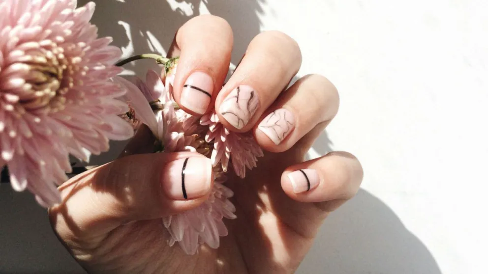 Efecto Gelish, la nueva tendencia en nail art que te hará lucir una manicura inolvidable
