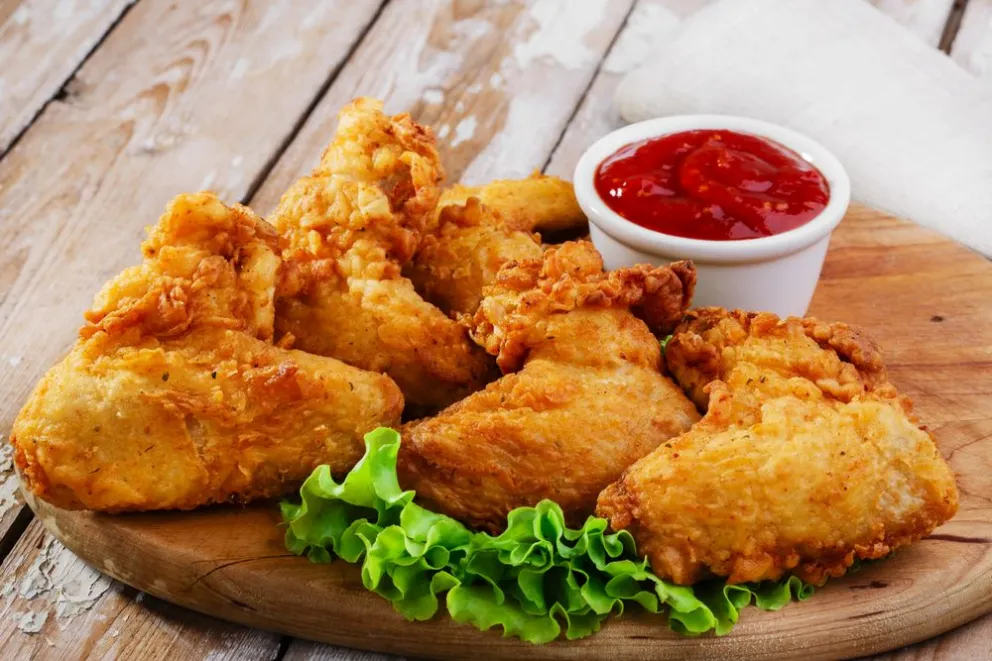 Aprendé esta receta increíble para un pollo frito irresistible y delicioso: tan crujiente que no lo creerás
