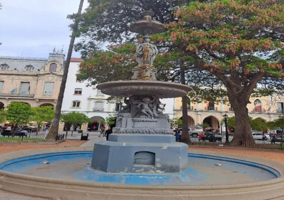 Confirmaron que la Municipalidad lleva invertido en la Plaza 9 de Julio 400 millones de pesos
