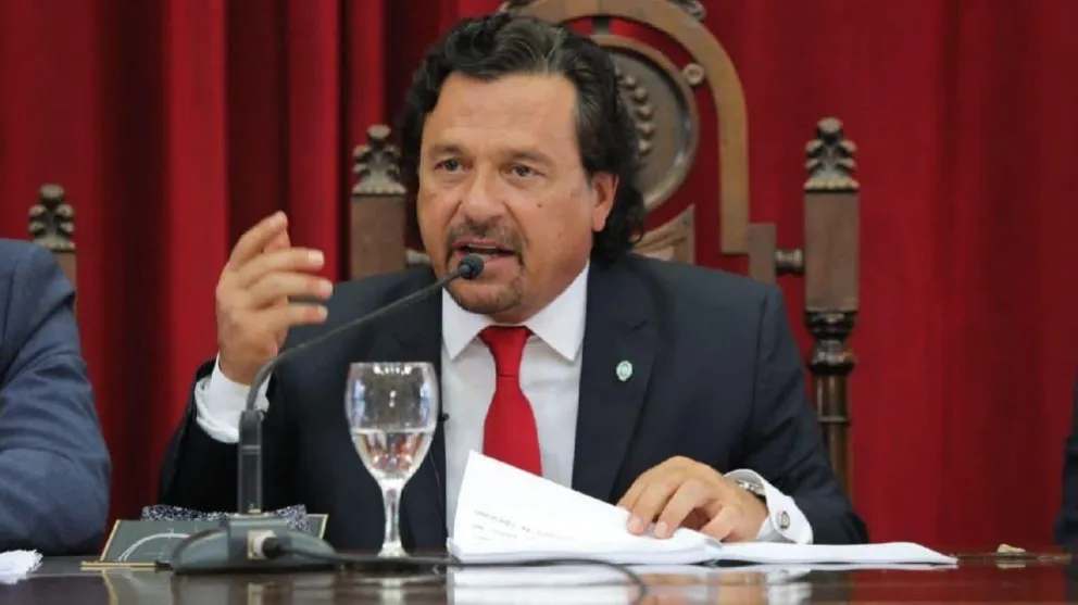 Gustavo Sáenz: "Nos vamos a mantener al margen de la grieta, no nos van a etiquetar"